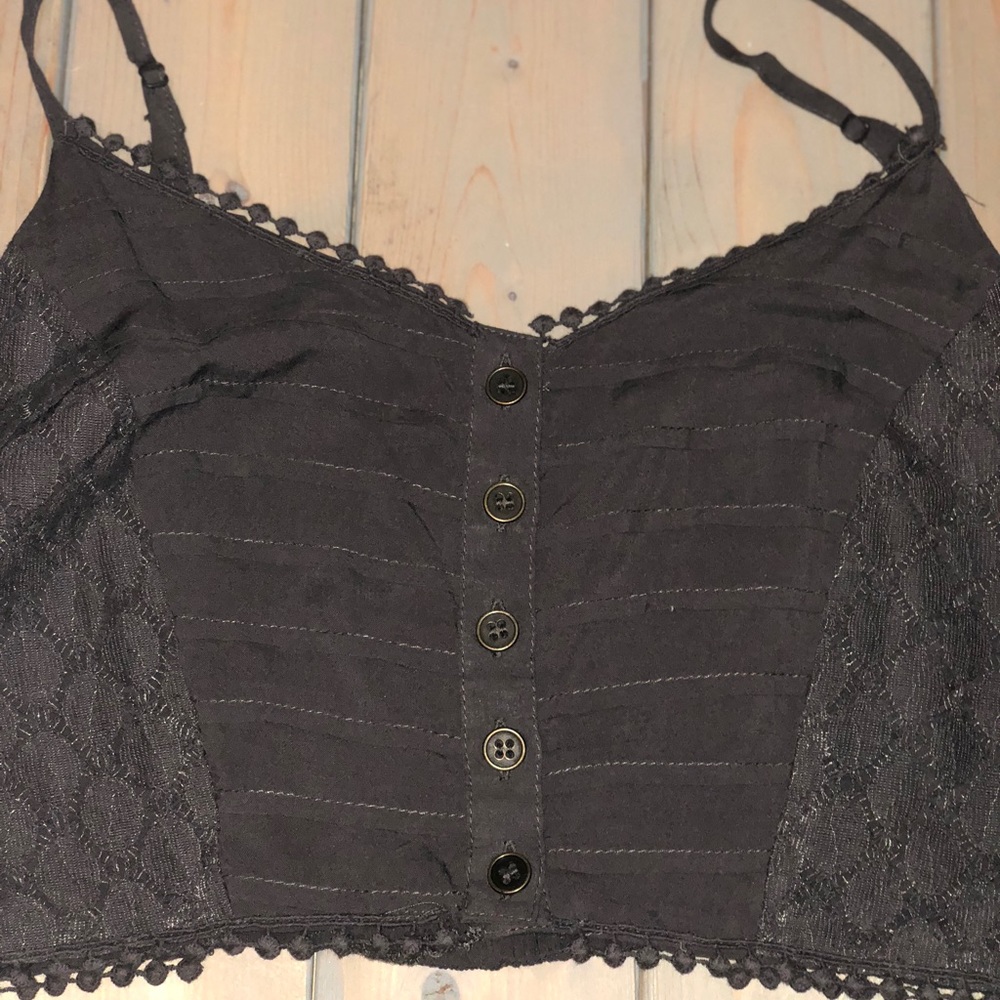 Crop top